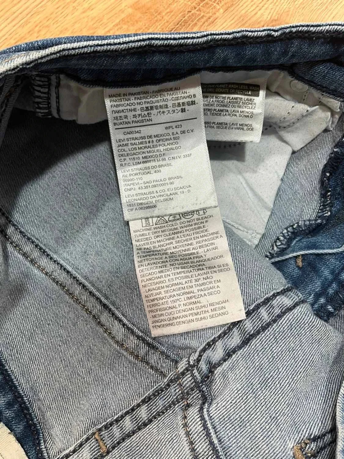Short Levi's 6 - W28 femme 98% Coton Bleu délavé Slv004 – photo 10